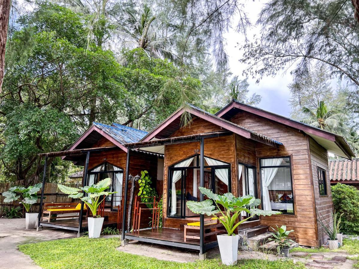 Salisa Resort Koh Lipe Extérieur photo