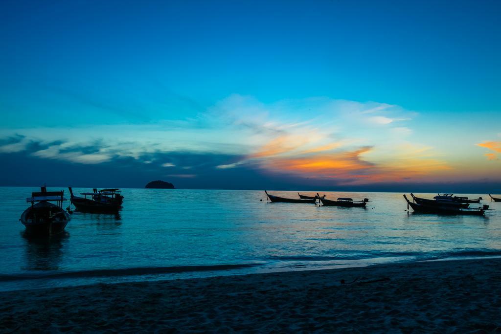 Salisa Resort Koh Lipe Extérieur photo